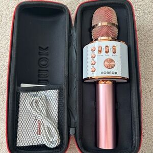 BONAOK Wireless Bluetooth Karaoke Microphone Rose Gold Perfect